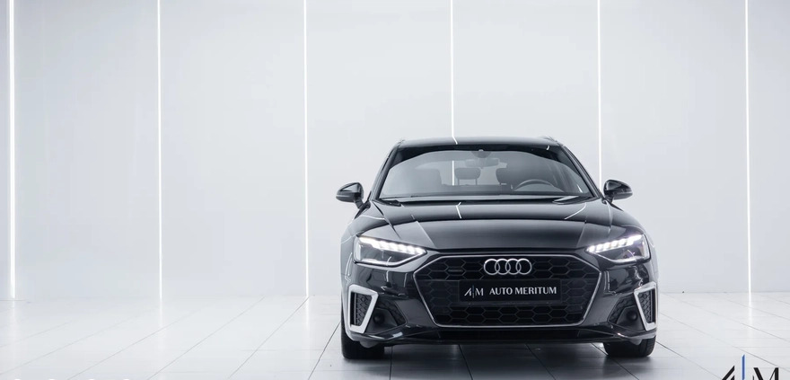Audi A4 cena 169900 przebieg: 71000, rok produkcji 2020 z Pionki małe 781
